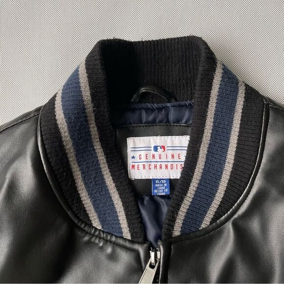 Yankees Vintage Genuine Merchandise PVC Leather Stadium Bomber Jacket Men’s XL - Picture 8 of 13